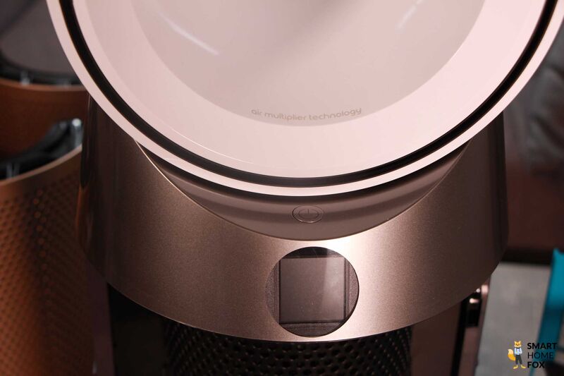 Die Aufschrift “Air Multiplier Technology” auf dem Dyson Purifier Hot+Cool Formaldehyde HP09.